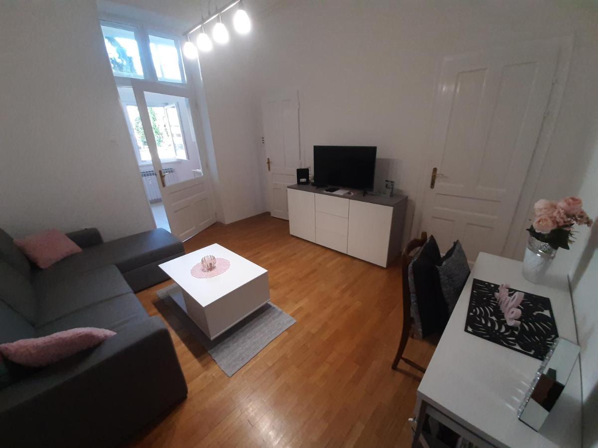 Apartman Kod Kestena Osijek Eksteriør billede